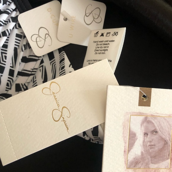 BLACK & WHITE Bikini Top by Jessica Simpson (New!) - Picture 8 of 9